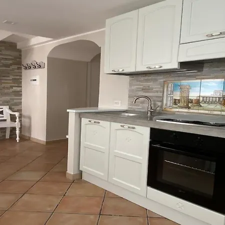 La Casa Di Vesta Сasa de vacaciones Pompeya