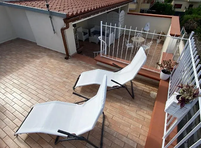 La Casa Di Vesta Hébergement de vacances *