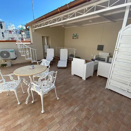 La Casa Di Vesta Dom wakacyjny Pompeja