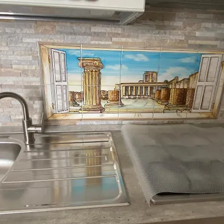 La Casa Di Vesta Pompei